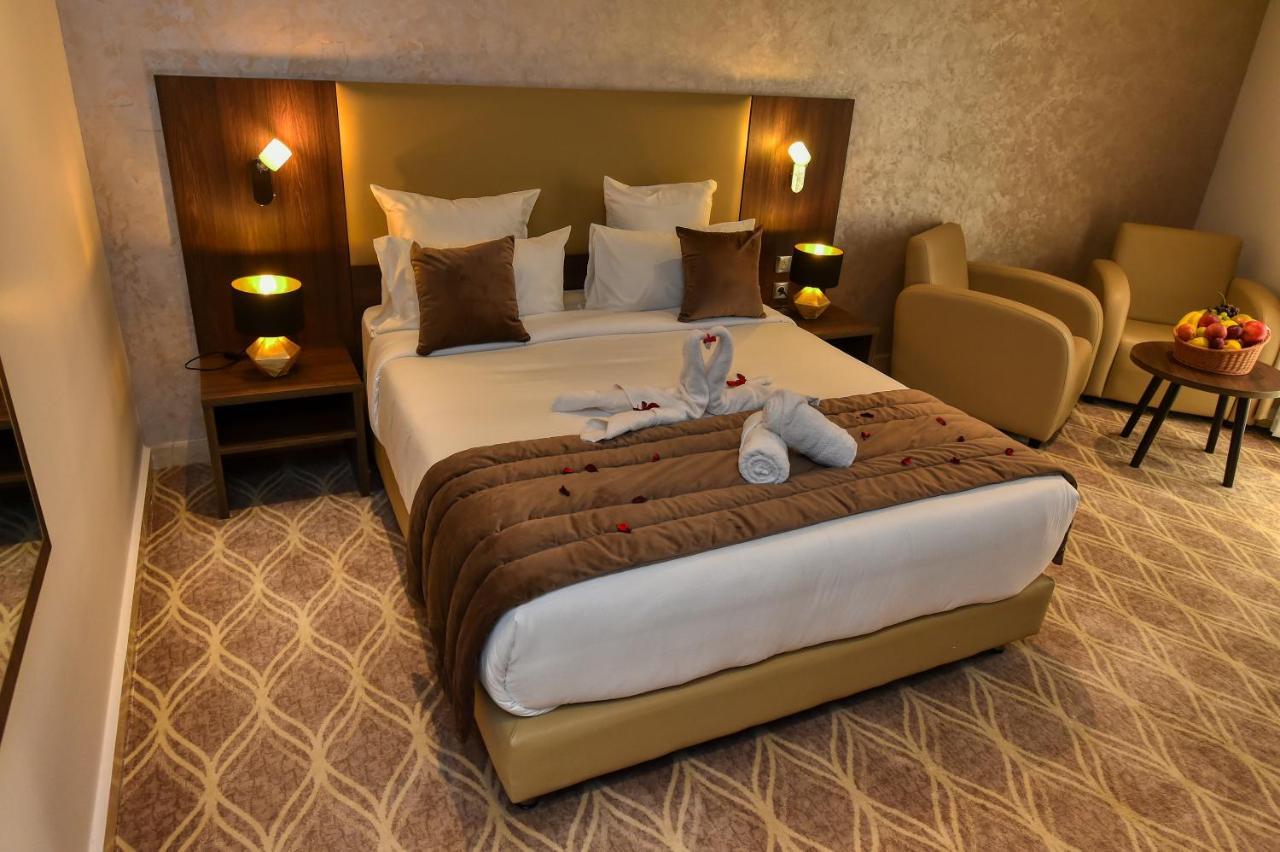 Mf Hotel Oran Bir El Djir Екстер'єр фото