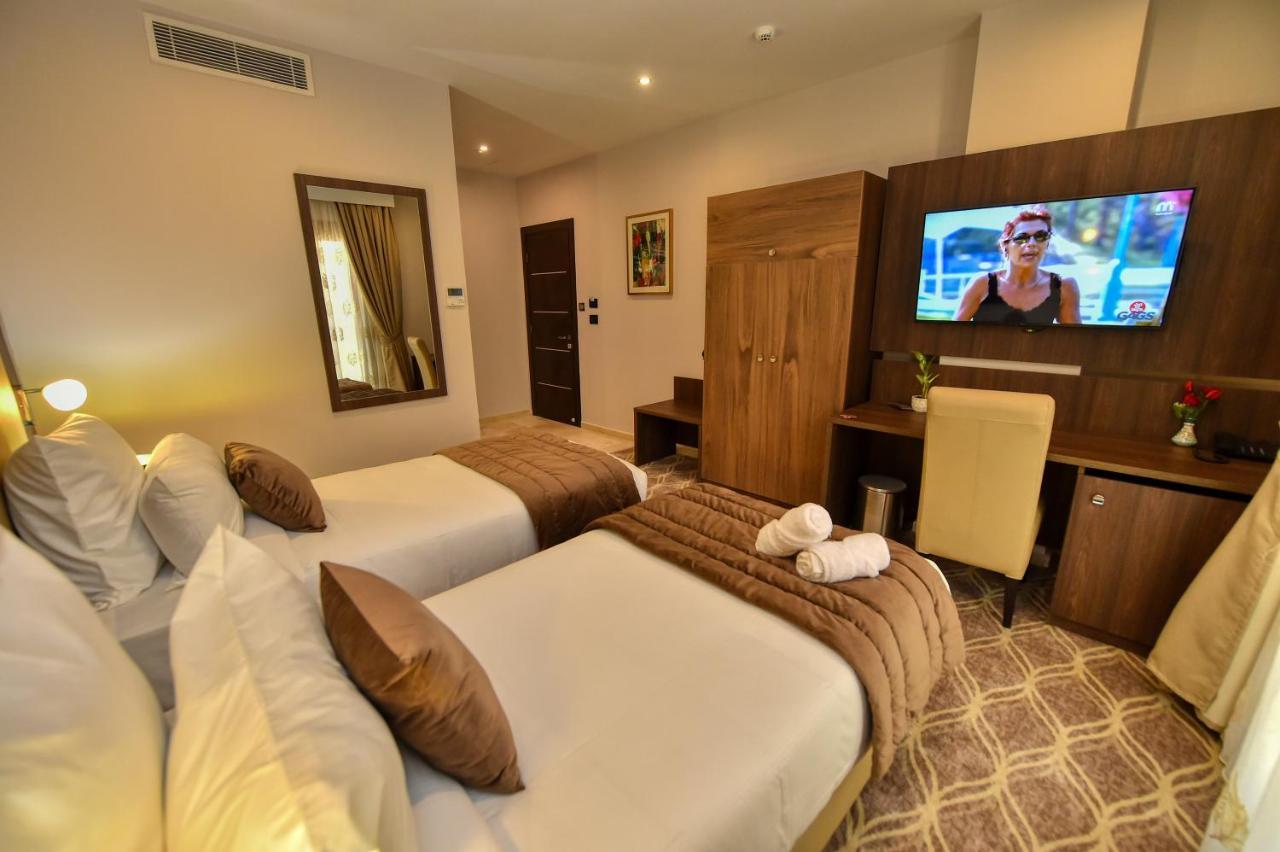 Mf Hotel Oran Bir El Djir Екстер'єр фото