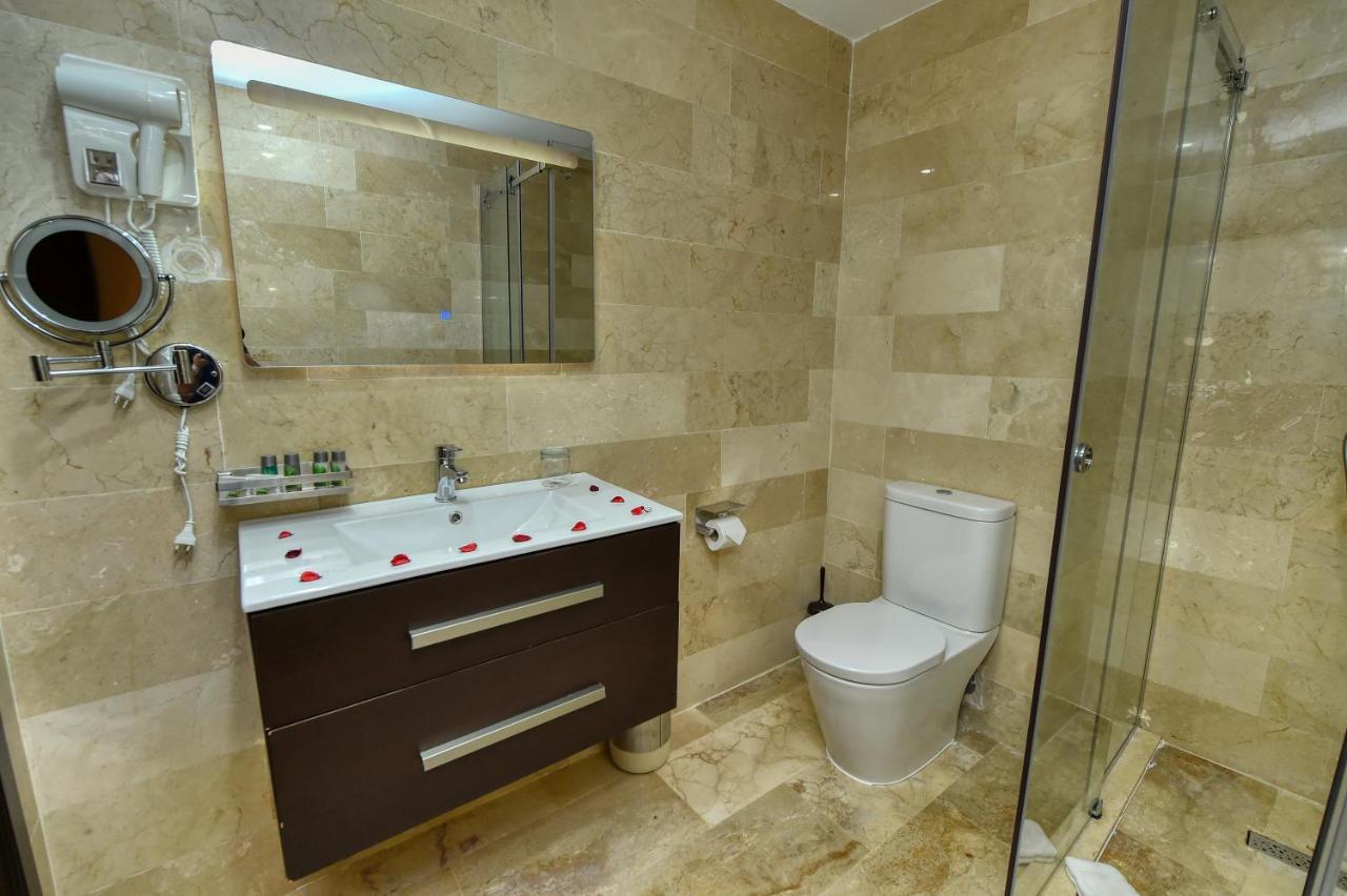 Mf Hotel Oran Bir El Djir Екстер'єр фото