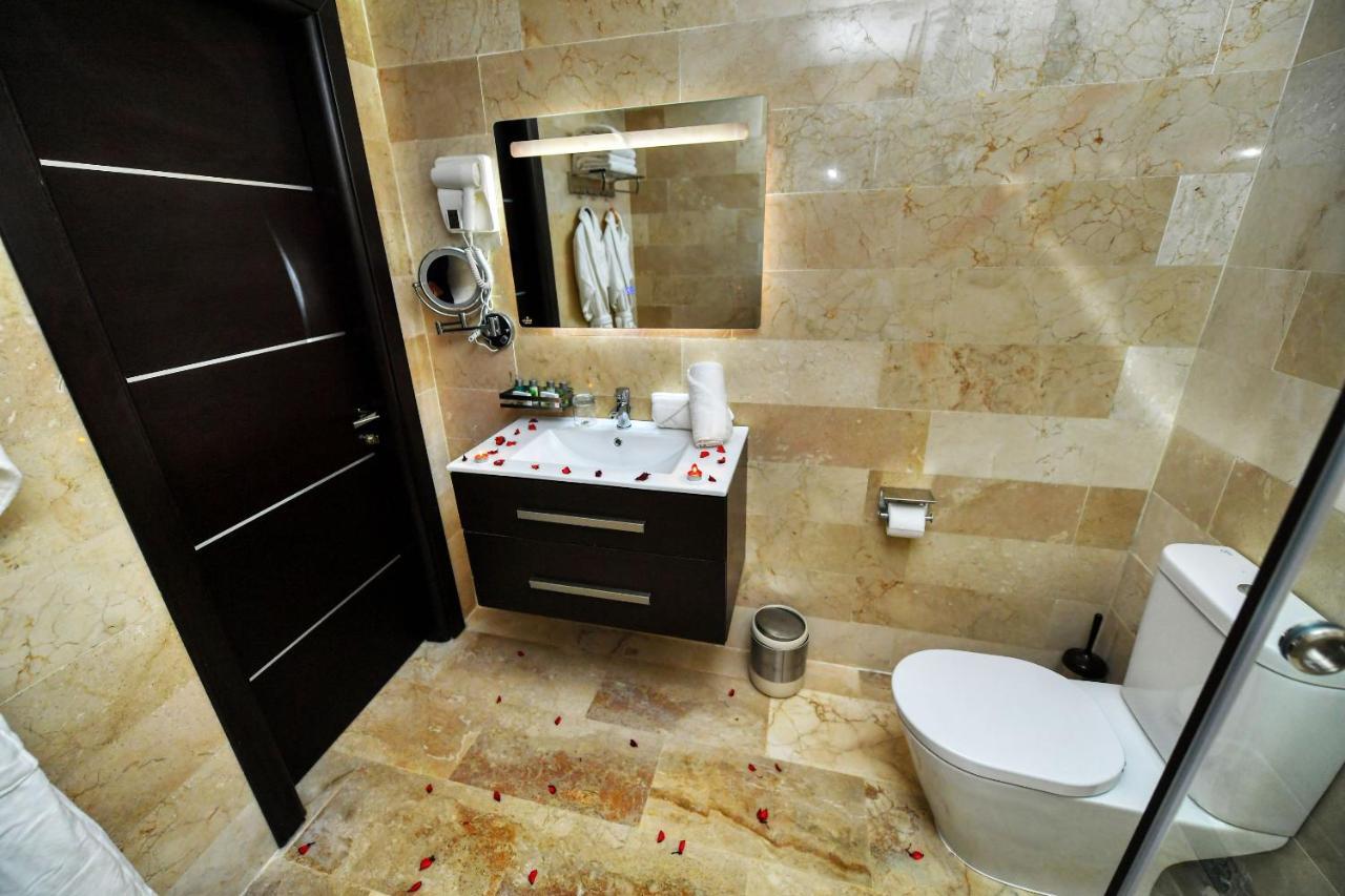 Mf Hotel Oran Bir El Djir Екстер'єр фото